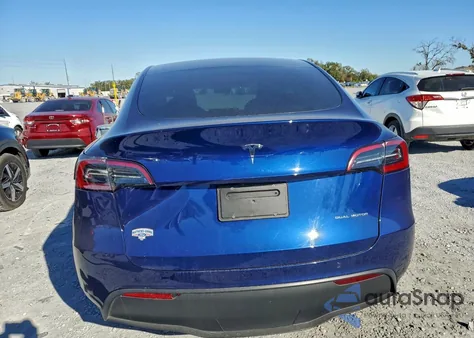 2023 Tesla Model Y from USA, damaged, VIN 7SAYGDEE0PA203072